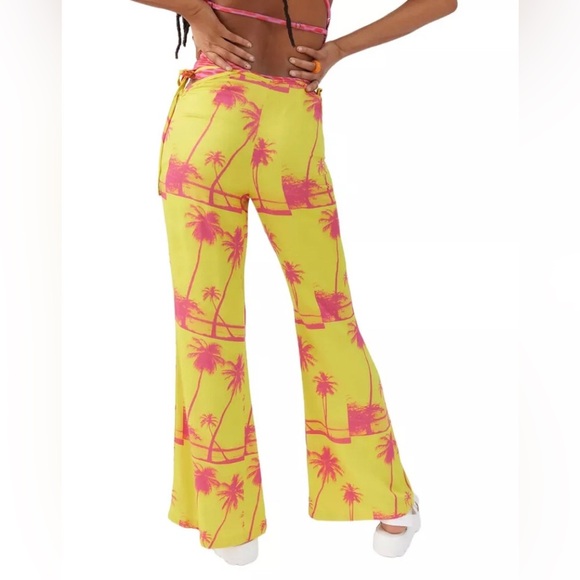 Urban Outfitters UO Sunny side‎ cutout yellow pink palm tree Flare Pants Size 10 - Picture 10 of 10